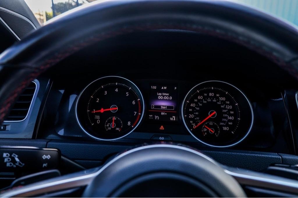 Volkswagen GTI S 6A 4-Door 2016