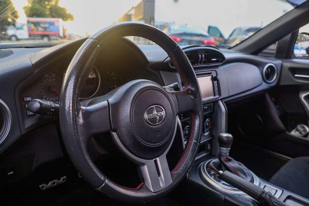 Scion FR-S 6AT 2015