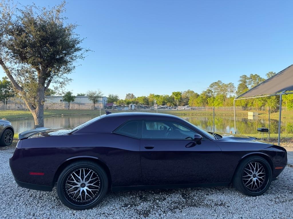 Dodge Challenger SXT 2021
