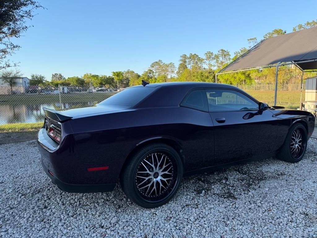 Dodge Challenger SXT 2021