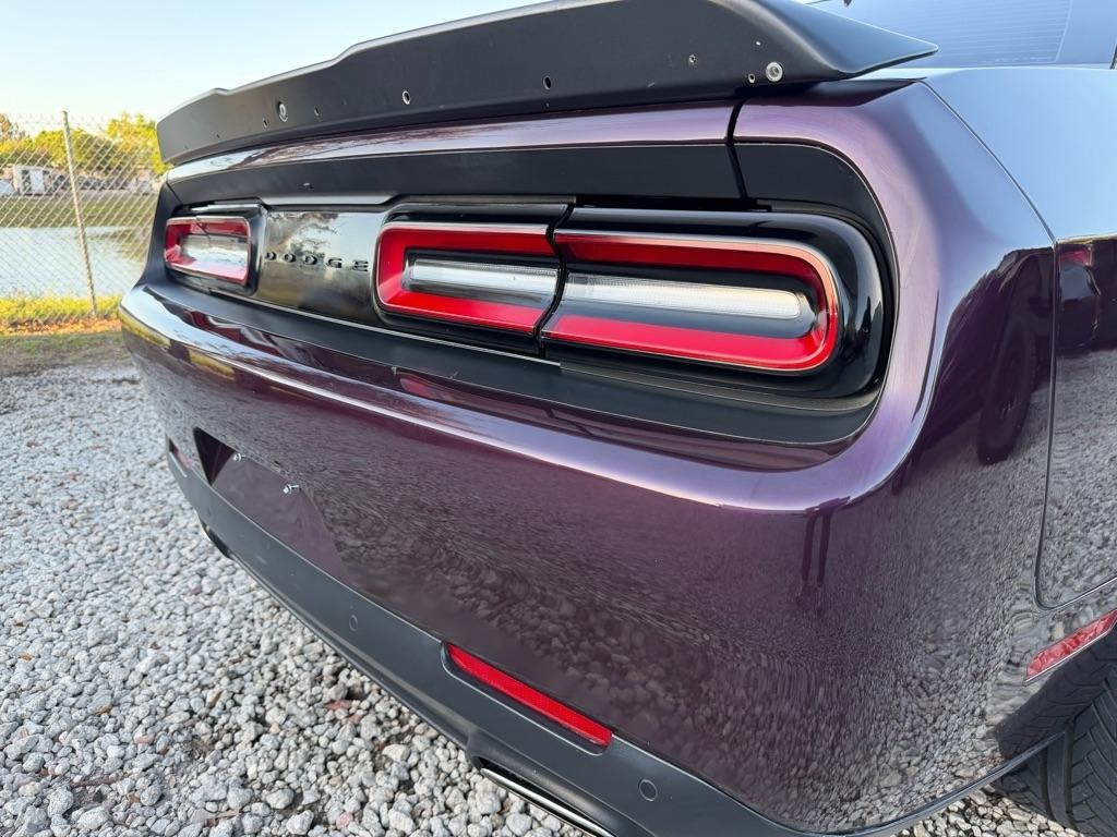 Dodge Challenger SXT 2021