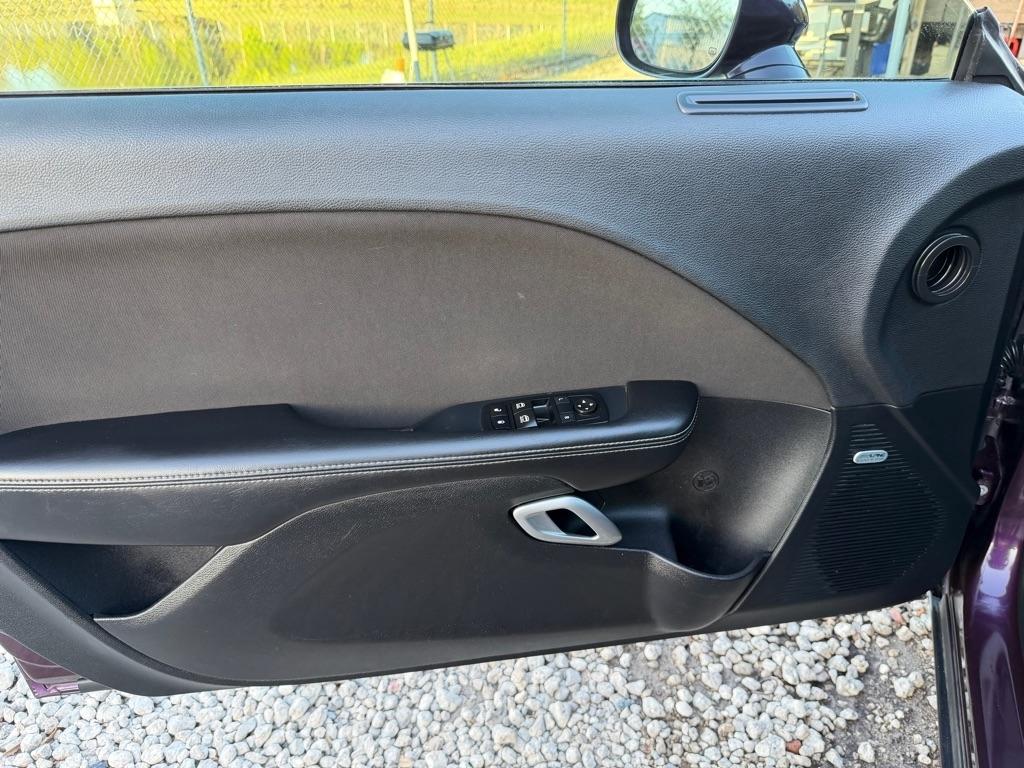 Dodge Challenger SXT 2021