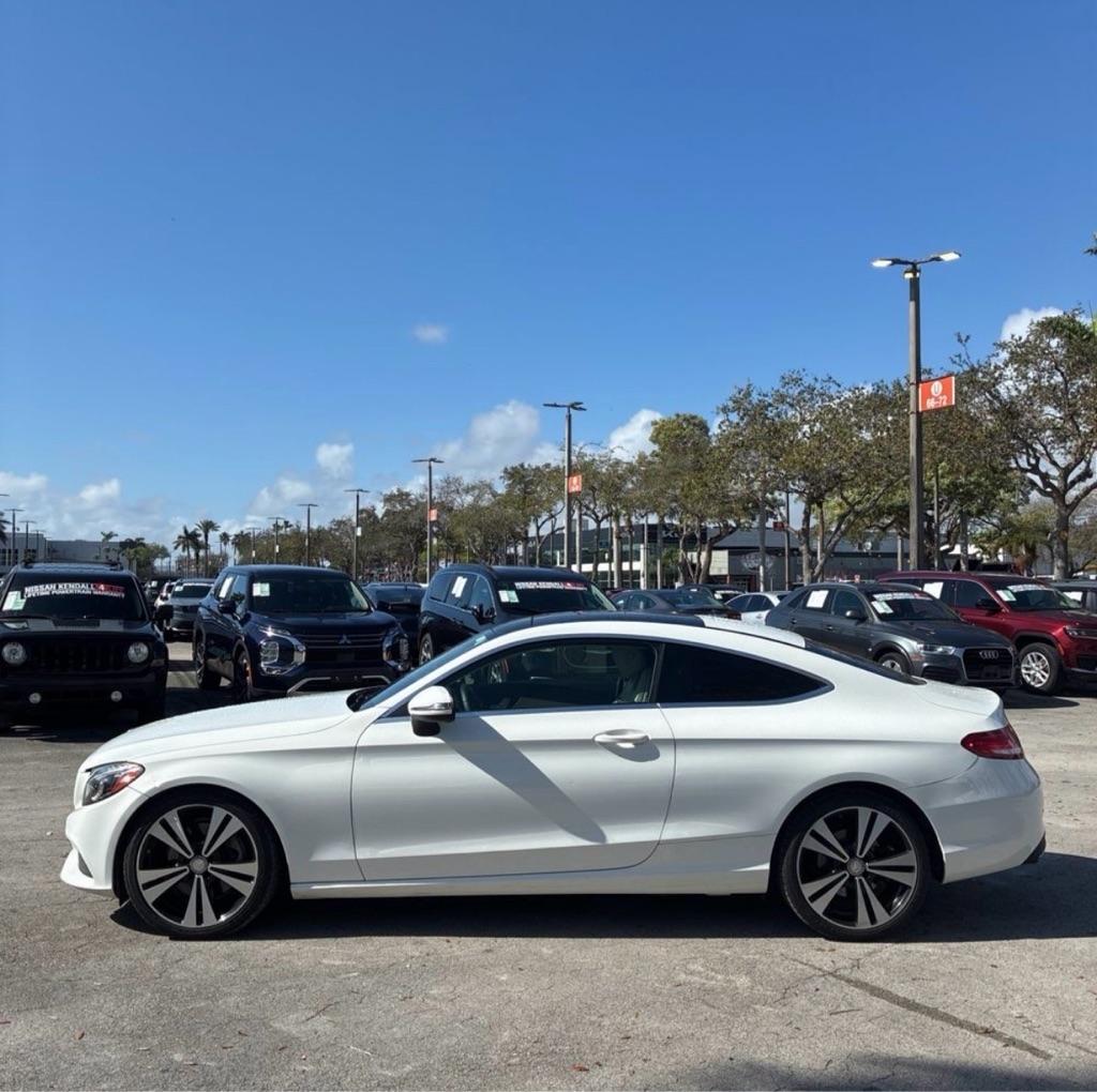 Mercedes-Benz C-Class C300 4MATIC Coupe 2017
