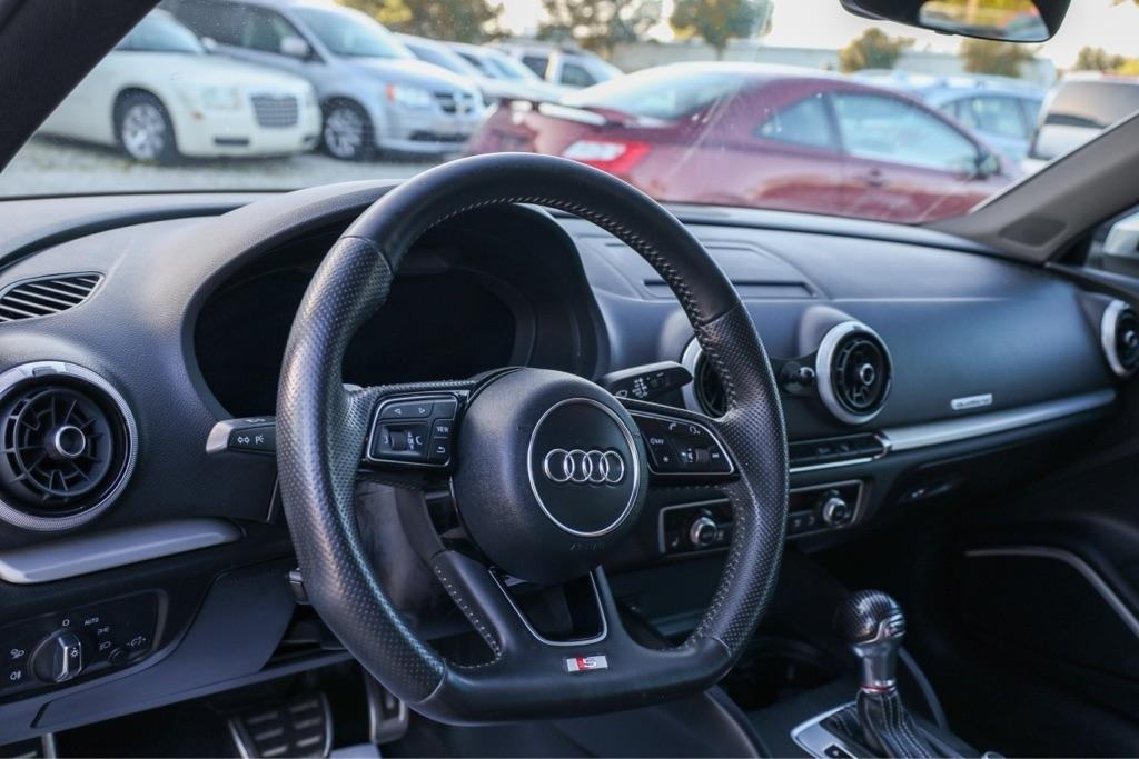 Audi S3 2.0T Premium Plus quattro 2017