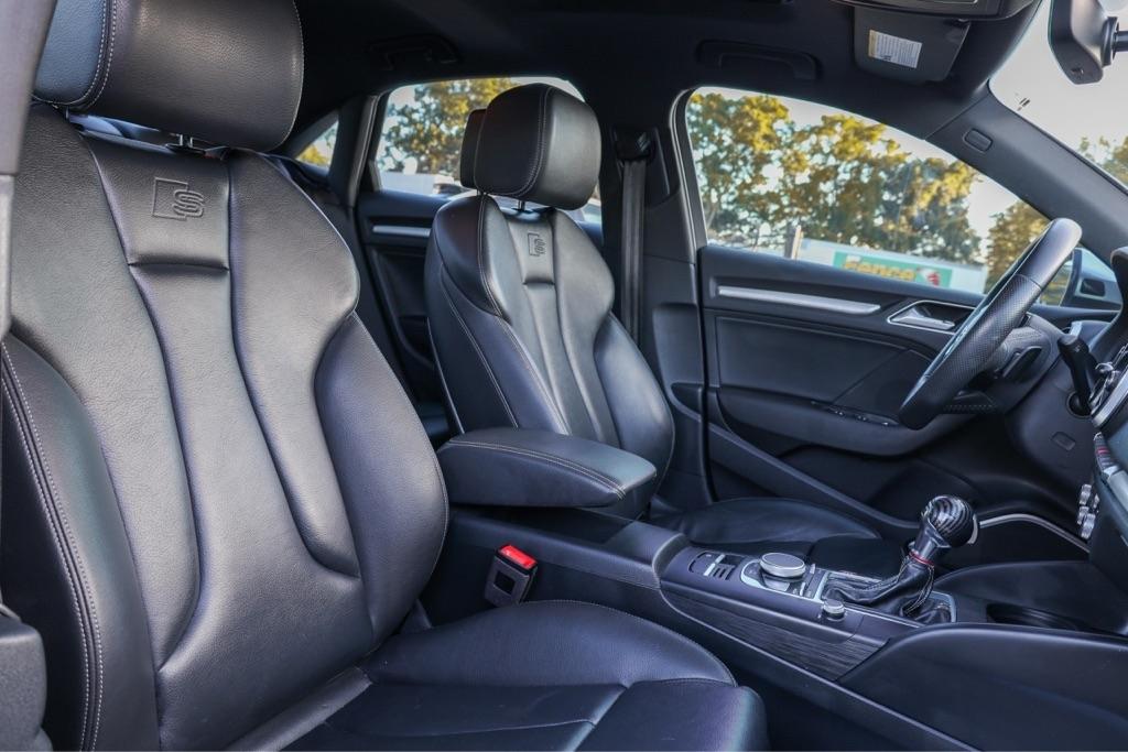 Audi S3 2.0T Premium Plus quattro 2017