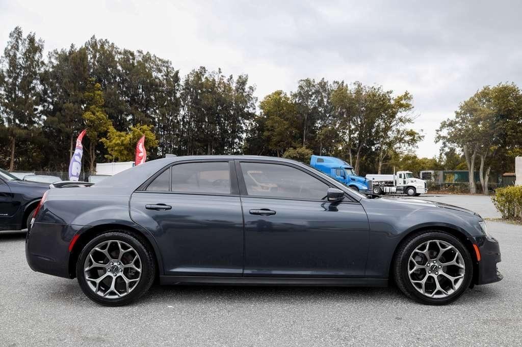 Chrysler 300 S V6 RWD 2018