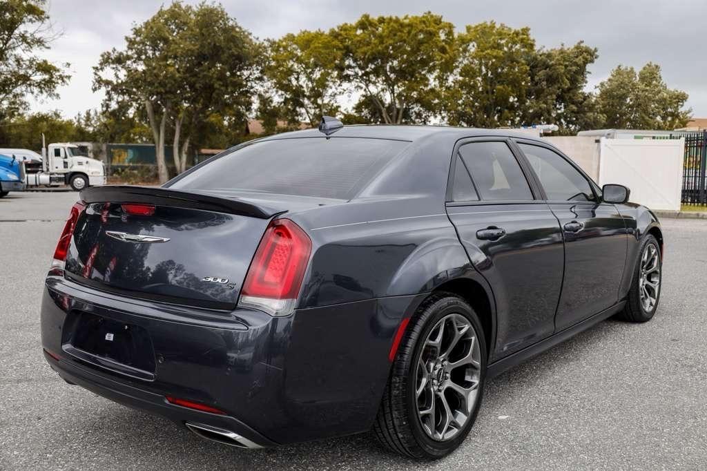 Chrysler 300 S V6 RWD 2018