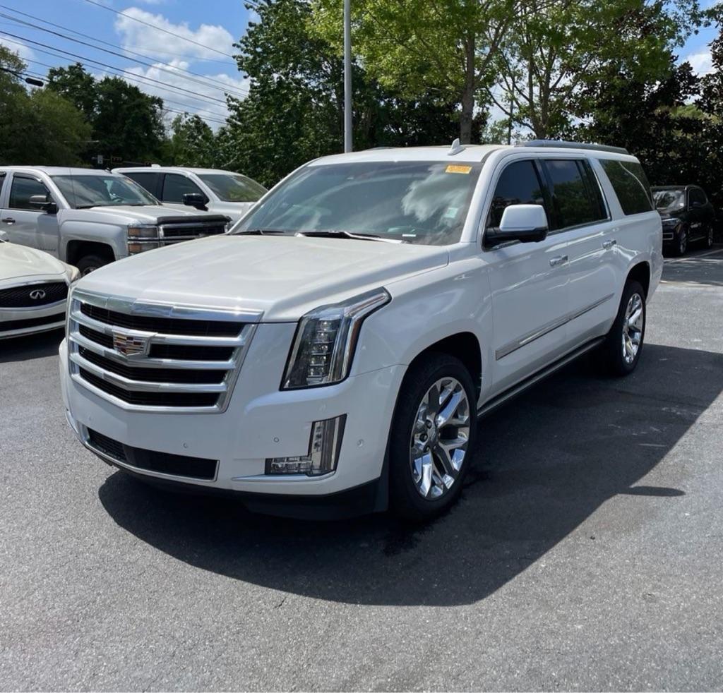 Cadillac Escalade ESV Premium 4WD 2018