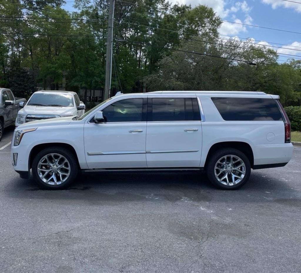 Cadillac Escalade ESV Premium 4WD 2018
