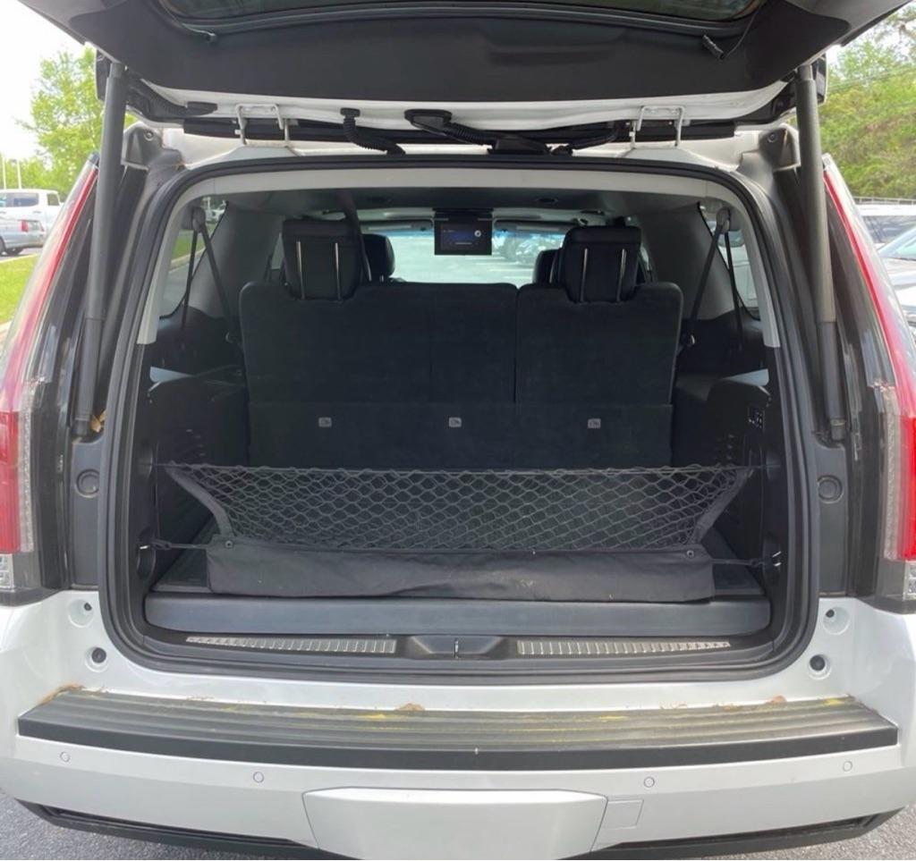 Cadillac Escalade ESV Premium 4WD 2018