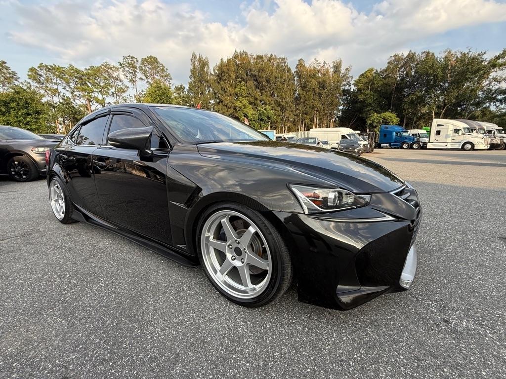 2018 Lexus IS 300 AWD