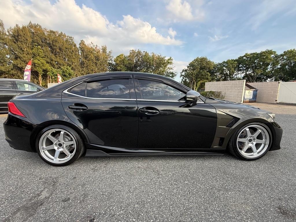 Lexus IS 300 AWD 2018