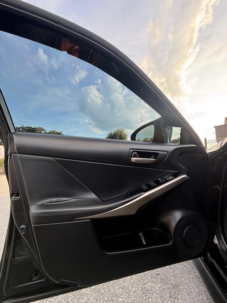 Lexus IS 300 AWD 2018