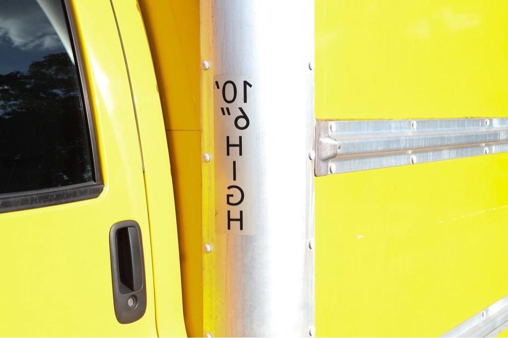 GMC Savana G3500 177 in. 2021