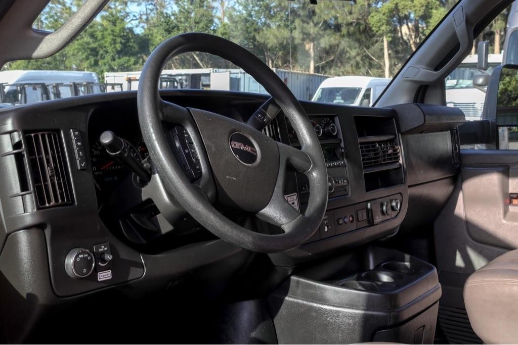 GMC Savana G3500 177 in. 2021