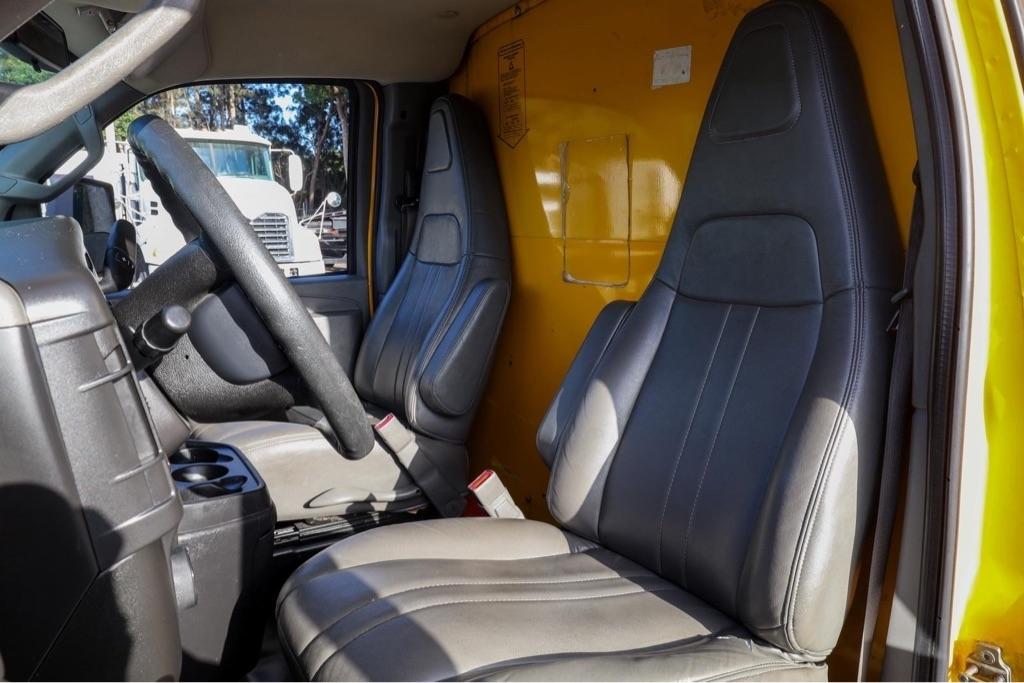 GMC Savana G3500 177 in. 2021