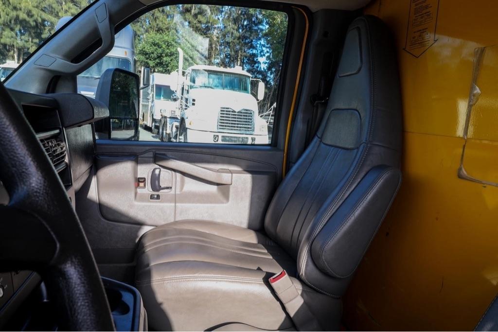 GMC Savana G3500 177 in. 2021