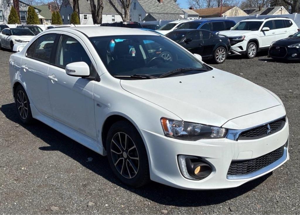 Mitsubishi Lancer ES AWD CVT 2016