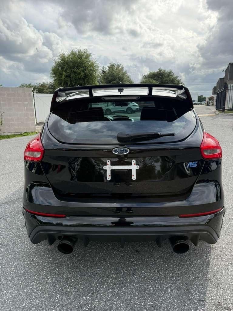 Ford Focus RS Hatch 2016