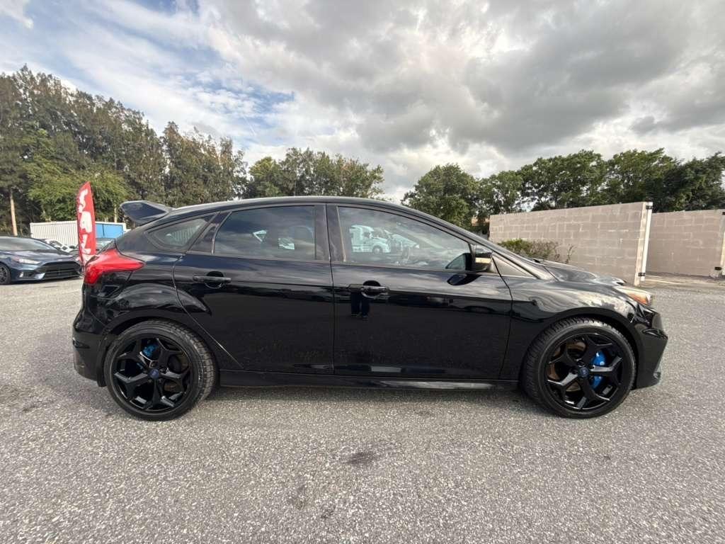 Ford Focus RS Hatch 2016