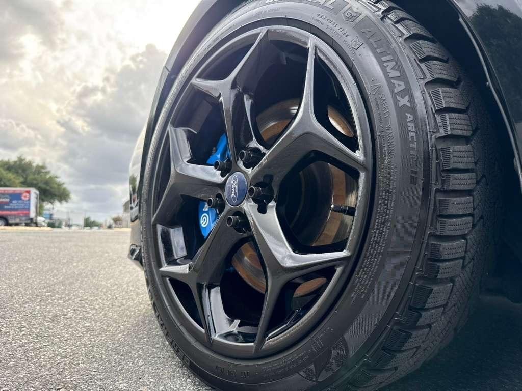 Ford Focus RS Hatch 2016