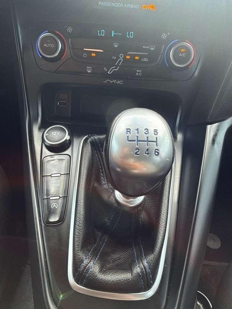 Ford Focus RS Hatch 2016