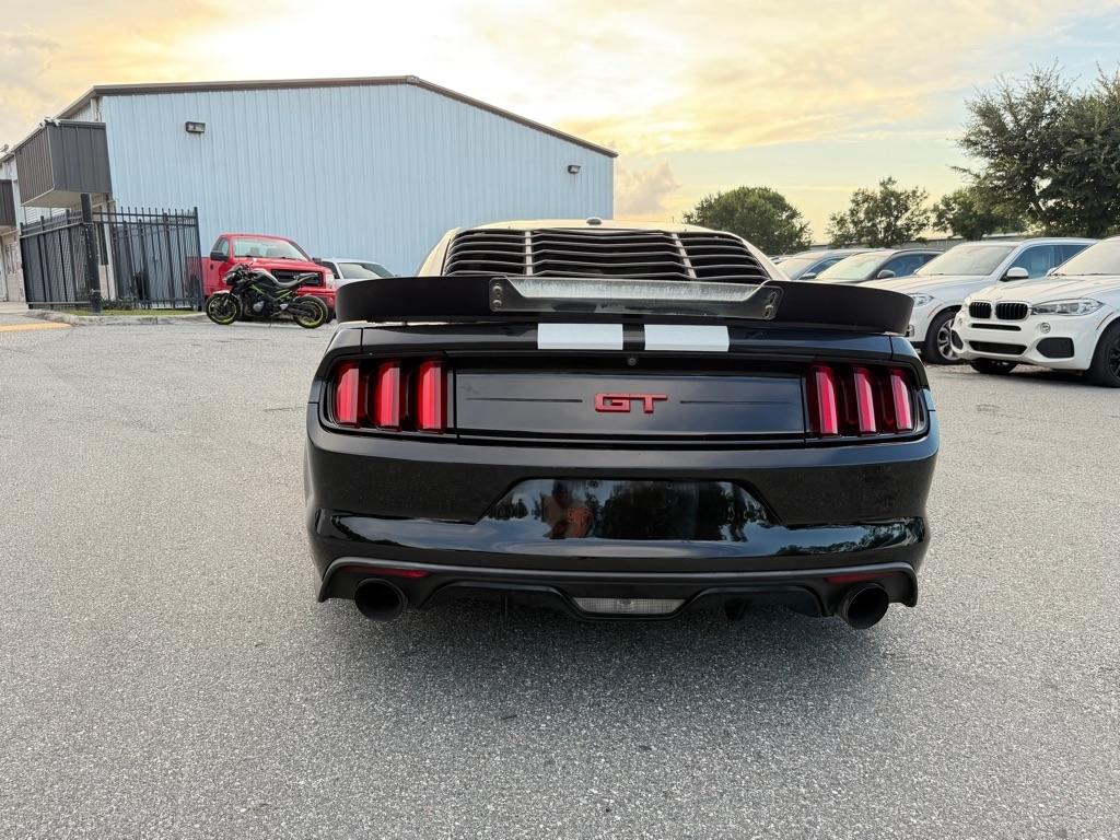 Ford Mustang GT Coupe 2017