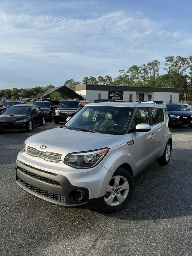 2018 Kia Soul 1.6L Base 6 A/T's photo