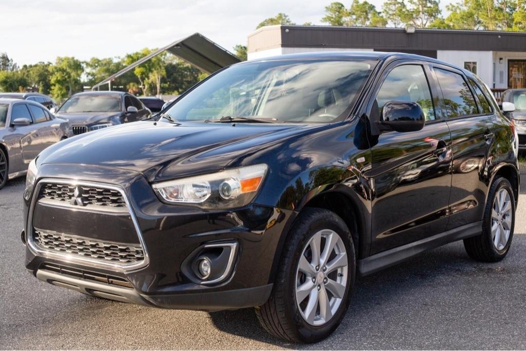 Mitsubishi Outlander Sport ES 2WD 2015