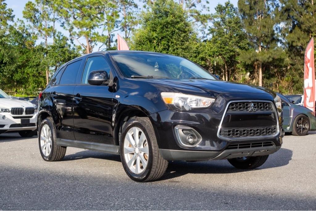 Mitsubishi Outlander Sport ES 2WD 2015