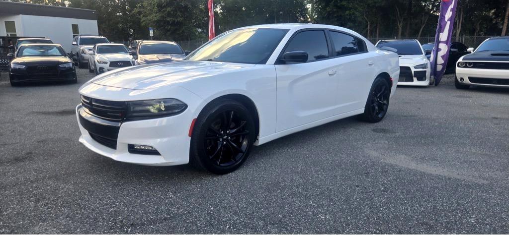 2017 Dodge Charger SXT