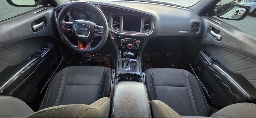Dodge Charger SXT 2017