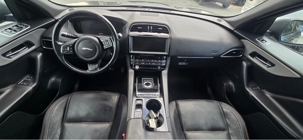 Jaguar F-Pace 35t Prestige 2017