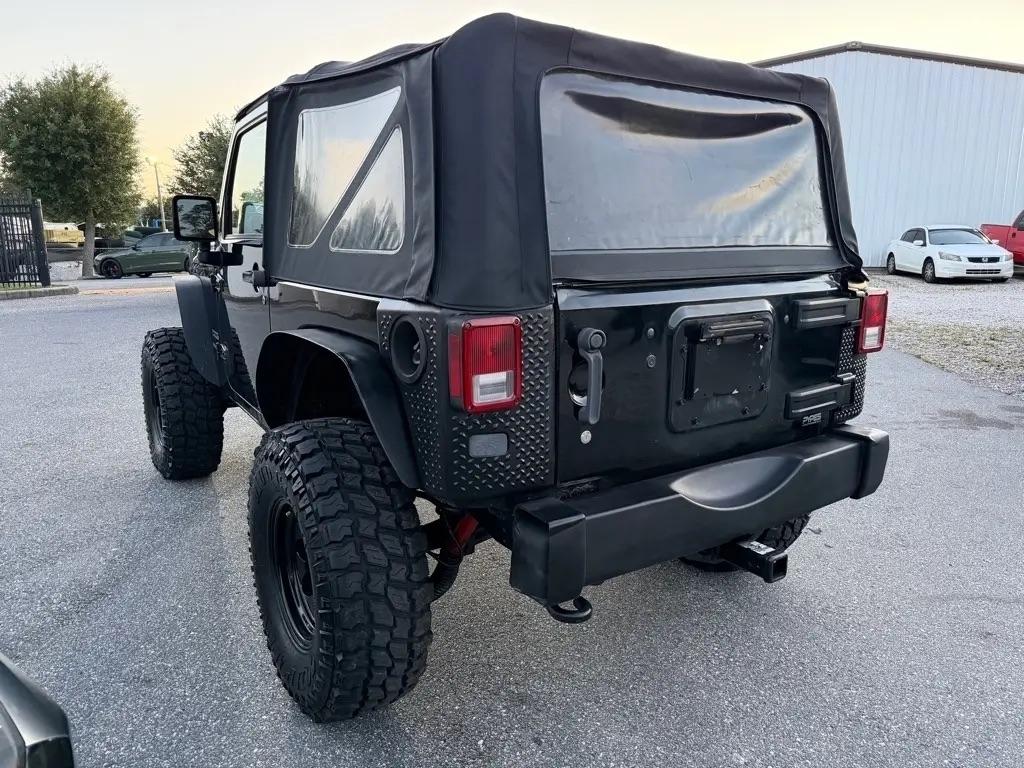 2013 Jeep Wrangler Sahara - Photo 4