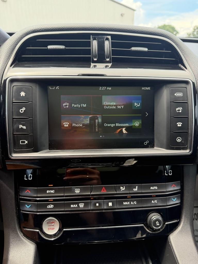 Jaguar F-Pace 35t Prestige 2017