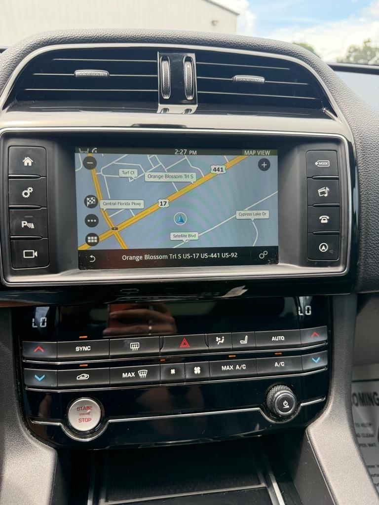 Jaguar F-Pace 35t Prestige 2017