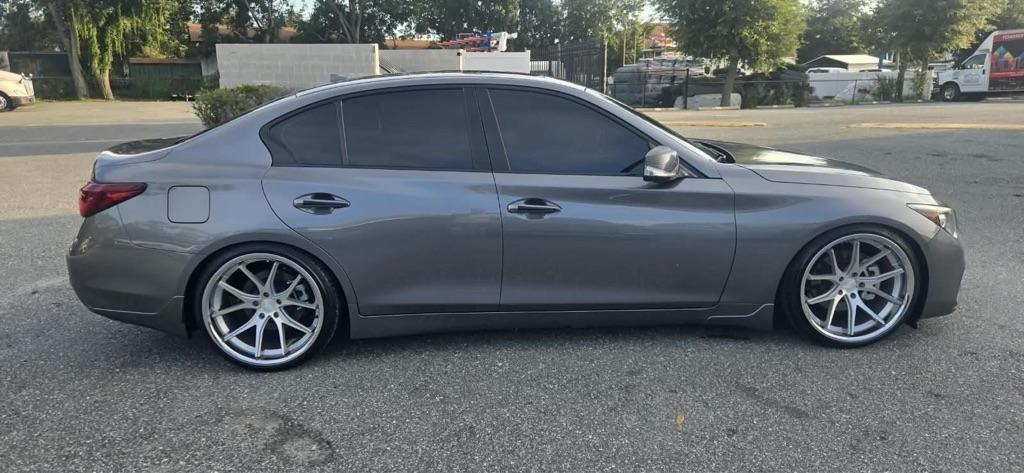 Infiniti Q50 3.0t LUXE 2021