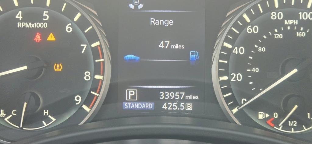 Infiniti Q50 3.0t LUXE 2021