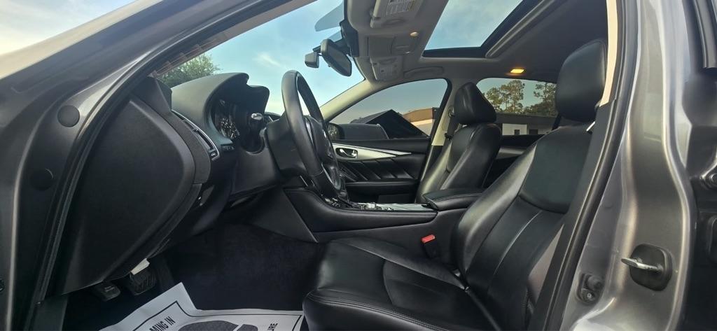 Infiniti Q50 3.0t LUXE 2021