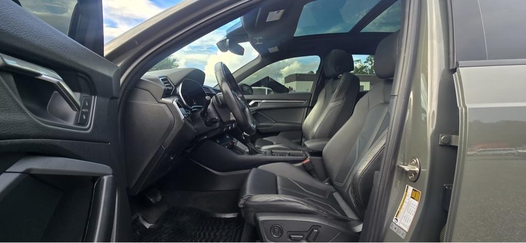 Audi Q3 S line Premium Plus quattro 2023