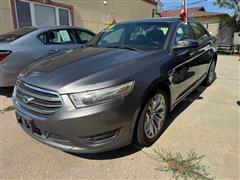 2014 Ford Taurus 
