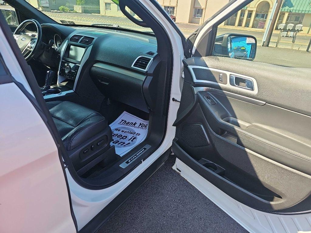 Ford Explorer Sport 4WD 2015