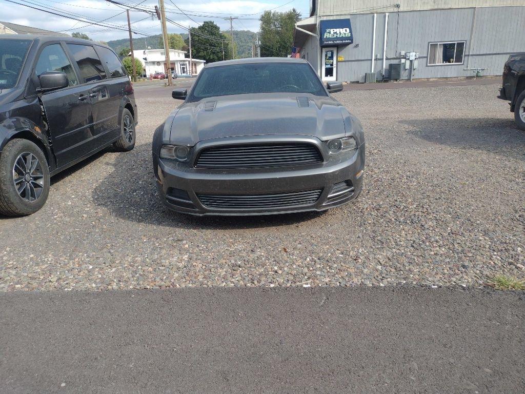Ford Mustang GT Coupe 2013