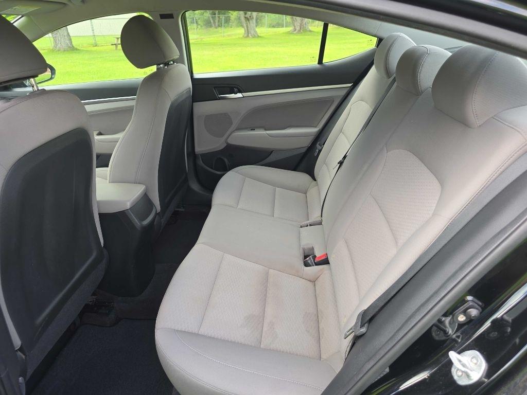 Hyundai Elantra Limited 2019