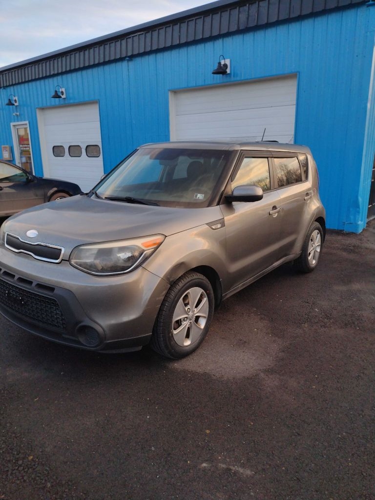 2014 Kia Soul Base's photo