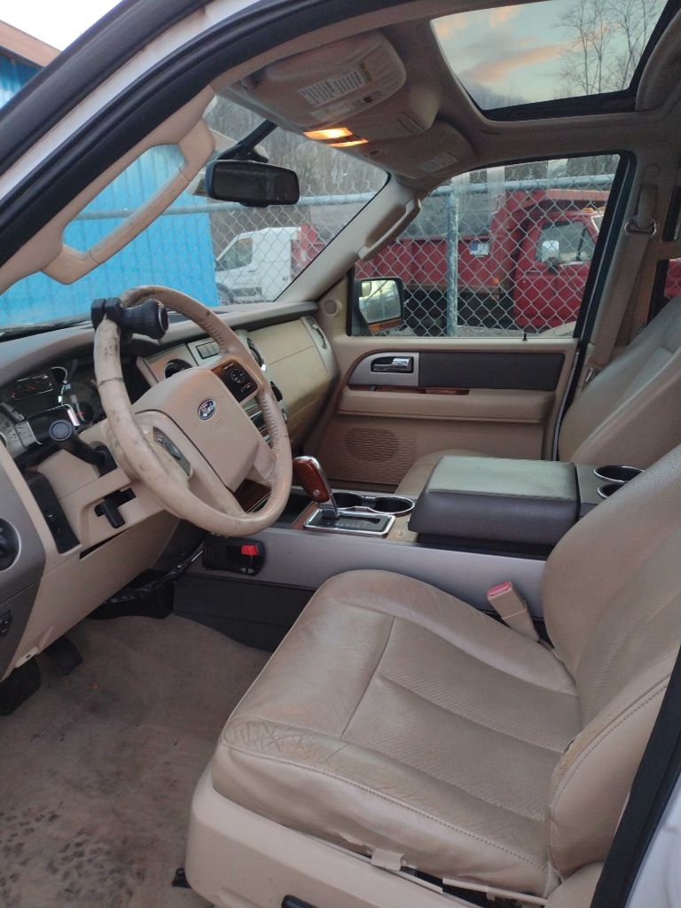 Ford Expedition EL Eddie Bauer 4WD 2010