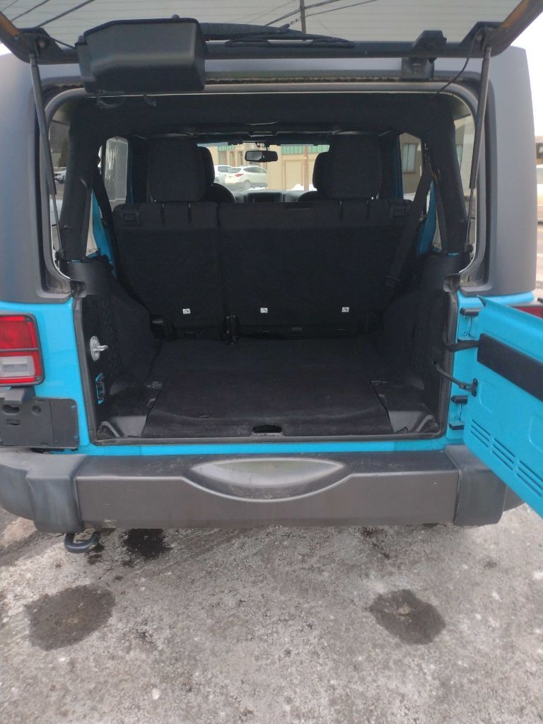 Jeep Wrangler Unlimited Sport 4WD 2017