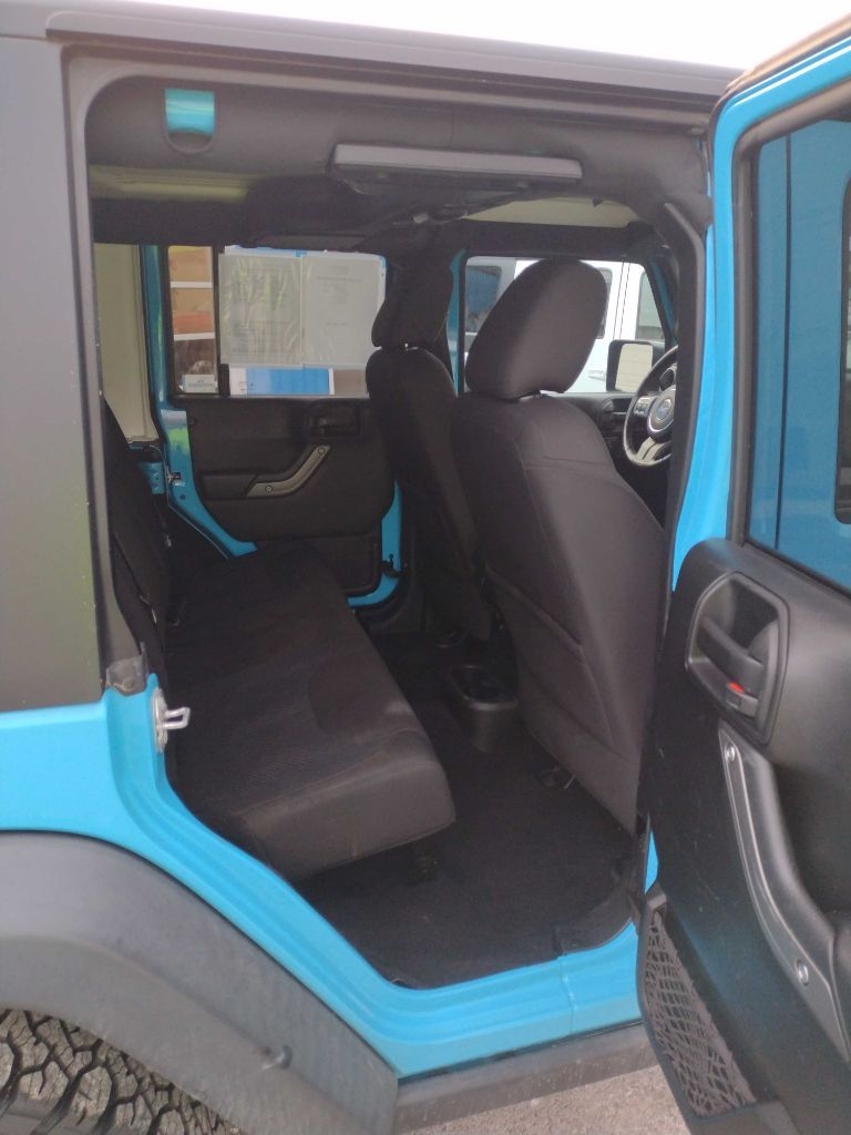 Jeep Wrangler Unlimited Sport 4WD 2017