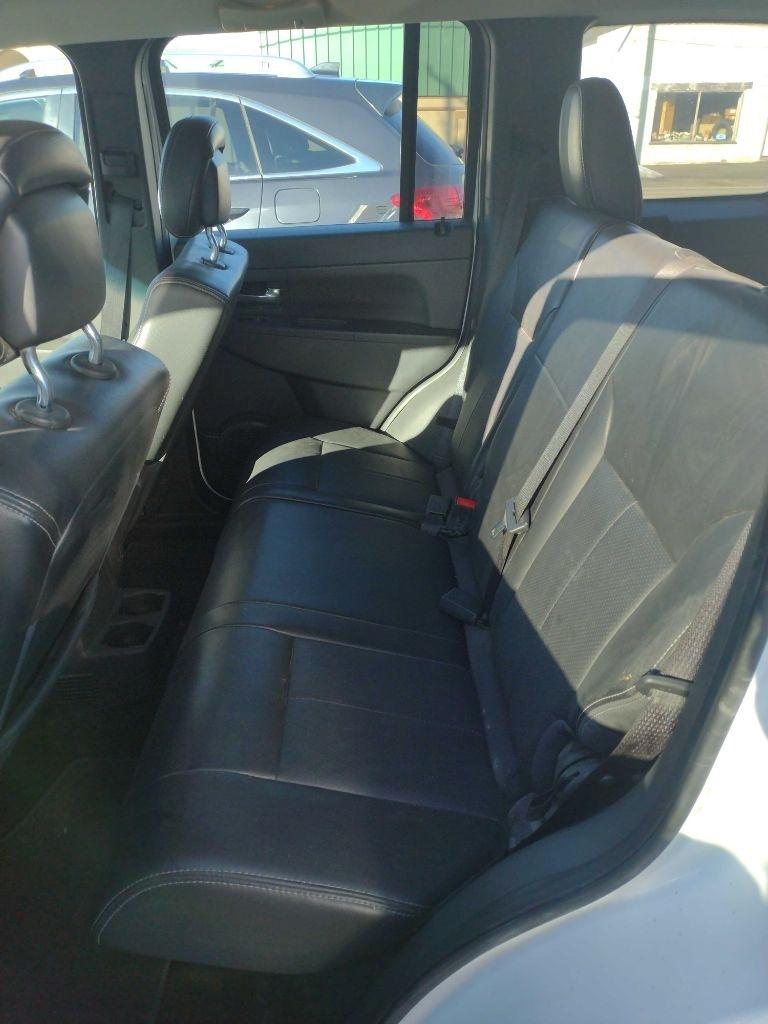 Jeep Liberty Sport 4WD 2012