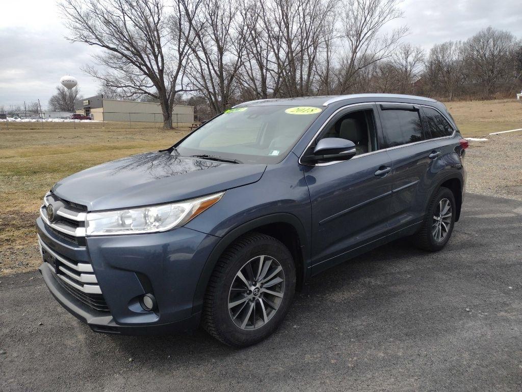 Toyota Highlander SE AWD V6 2018